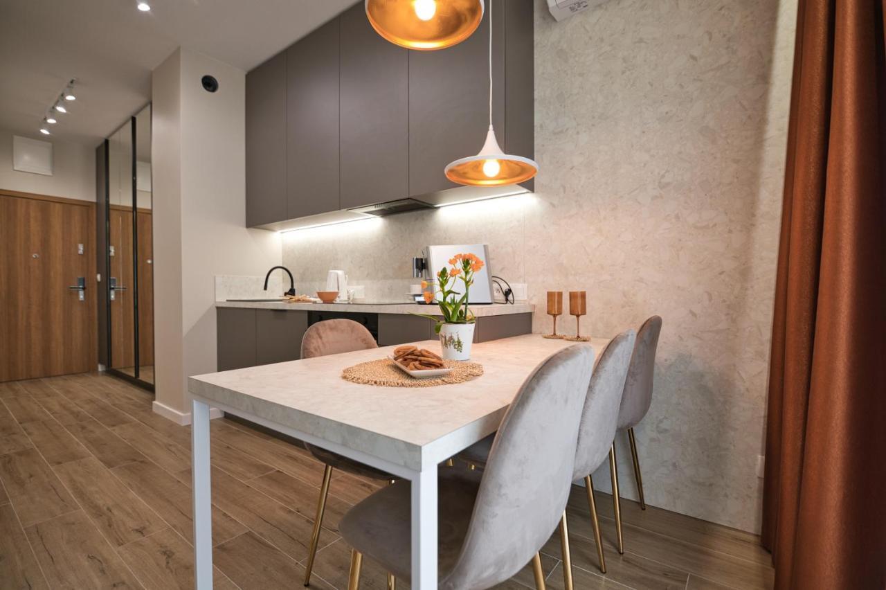 Ferienwohnung Apartament Koliber 27 Zator Exterior foto